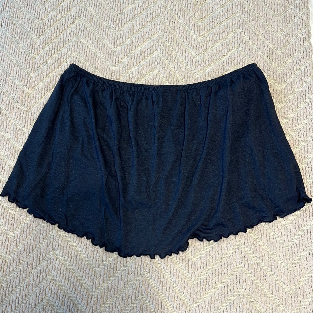 AE Flowy Strapless Top - Dark Gray